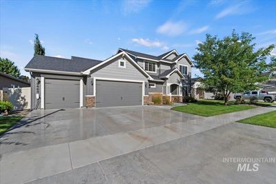 9465 S Palena Ave, House other with 5 bedrooms, 3 bathrooms and 4 parking in Kuna ID | Image 3