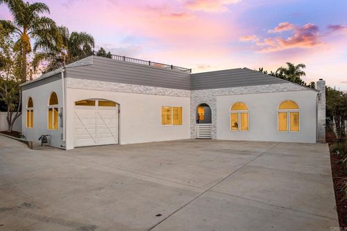 1513 California St, Oceanside, CA, 92054-5552 | Card Image