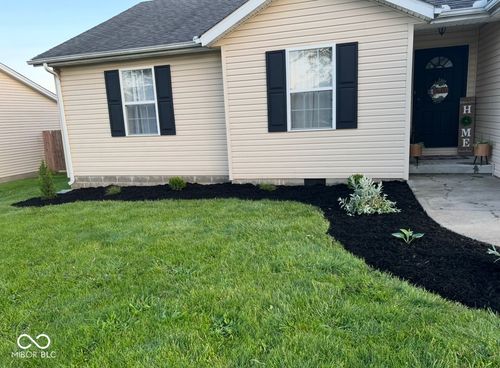 721 W 15th St, Greensburg, IN, 47240-8591 | Card Image