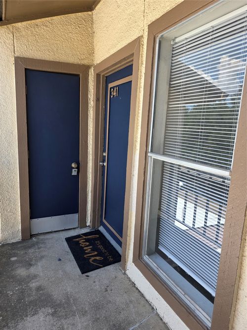 341-6050 Melody Ln, Dallas, TX, 75231-6731 | Card Image
