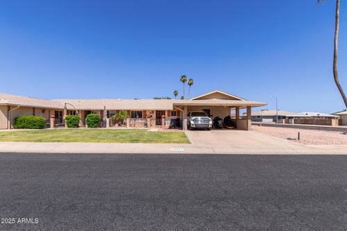 10439 W Kingswood Cir, Sun City, AZ, 85351-1818 | Card Image