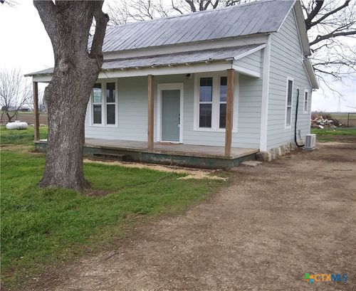 7830 Barbarossa Rd, New Braunfels, TX, 78130-1921 | Card Image