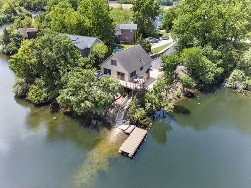 250 Fossil Point Ct, Wilmington, IL, 60481-8564 | Card Image