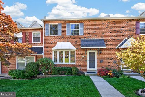 135 Lampeter Court, EXTON, PA, 19341 | Card Image