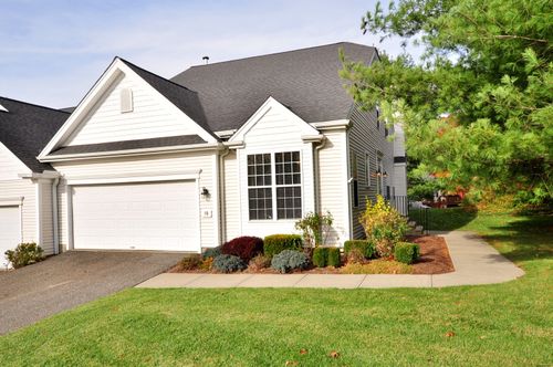 10-10 Carlson Ridge Way, New Milford, CT, 06776-2936 | Card Image