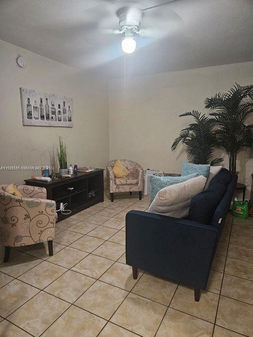 apt-9-3071 Sw 27th Ave, Miami, FL, 33133-4643 | Card Image