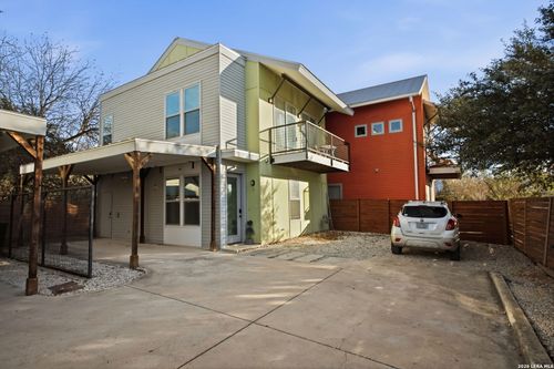 apt-3-422 Hays St, San Antonio, TX, 78202-1919 | Card Image
