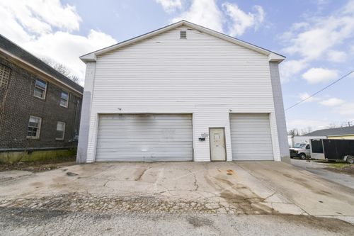 311 Steep St, Richmond, KY, 40475-2049 | Card Image