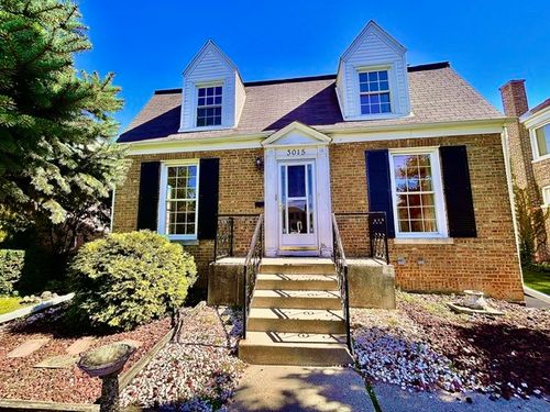 3015 N 77th Ct, Elmwood Park, IL, 60707-1002 | Card Image