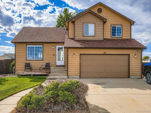 315 S Lambert St, Keenesburg, CO, 80643-9071 | Card Image