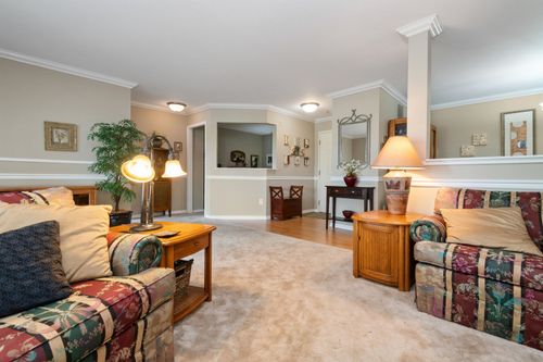 201-7651 Amber Dr, Chilliwack, BC, V2R3J6 | Card Image