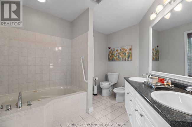 25 Kyle Dr, House other with 5 bedrooms, 4 bathrooms and null parking in Ridgetown ON | Image 19