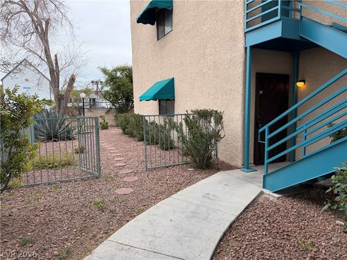 unit-101-2140 Pinetop Ln, Las Vegas, NV, 89119-7829 | Card Image
