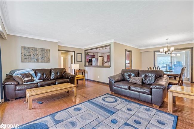 344 Victoria St E, House other with 3 bedrooms, 3 bathrooms and 6 parking in Alliston ON | Image 7