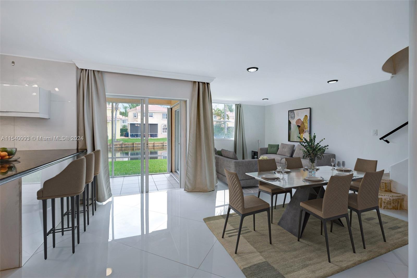 Royal Palm Way, Hollywood, FL 33020