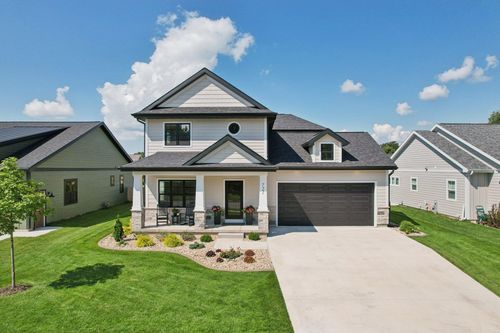721 Spruce St, Sauk City, WI, 53583-1344 | Card Image