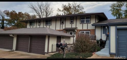 964 Claygate Ct, Manchester, MO, 63021-7509 | Card Image