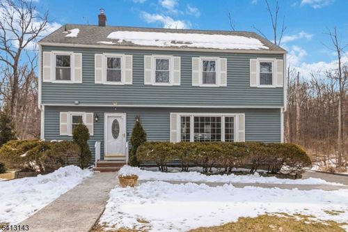 34 Sand Hill Rd, Morristown, NJ, 07960-5929 | Card Image