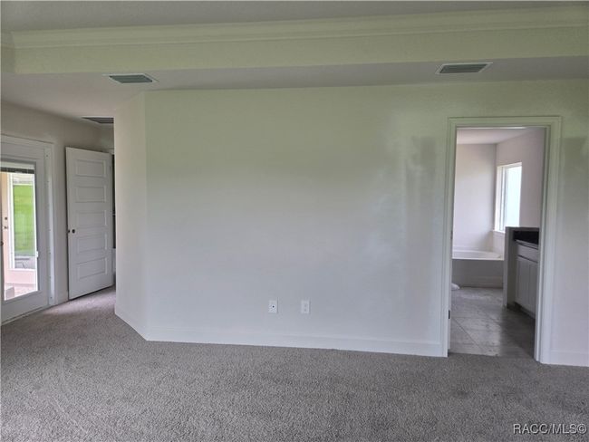310 W Rexford Dr, House other with 3 bedrooms, 2 bathrooms and 2 parking in Beverly Hills FL | Image 28