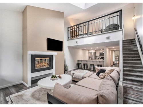 apt-8-8055 E Colorado Ave, Denver, CO, 80231-8015 | Card Image