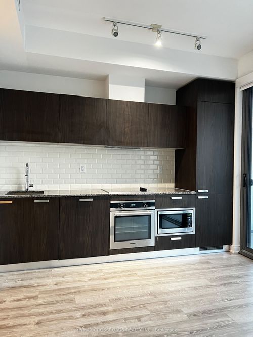 1602-50 Charles St E, Toronto, ON, M4Y0C3 | Card Image