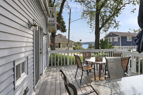 170 Big Foot, Fontana, WI, 53125-1176 | Card Image