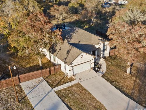 225 Broken Star Trl, Poteet, TX, 78065-4348 | Card Image