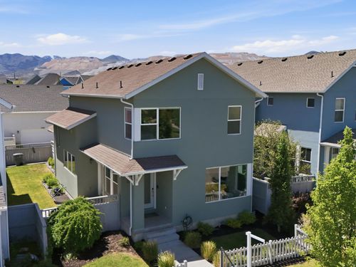 11364 S Red Cardinal Way, South Jordan, UT, 84009-1257 | Card Image