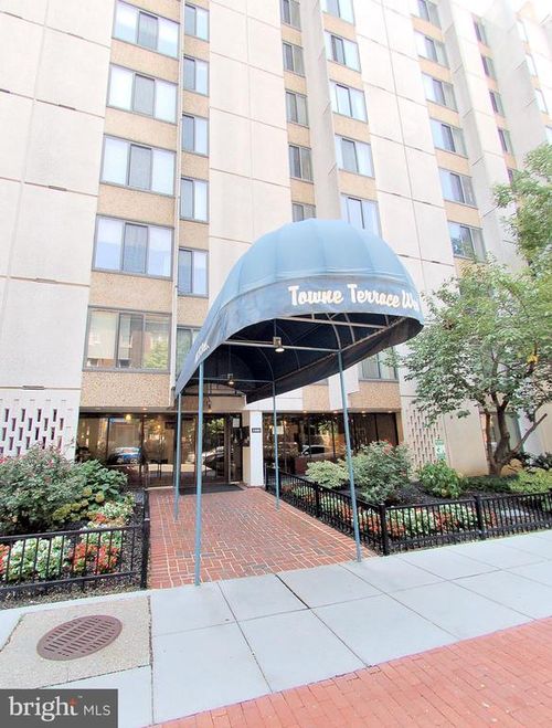 apt-812-1440 N St Nw, WASHINGTON, DC, 20005-2820 | Card Image