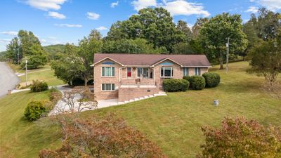 721 Rio Vista Cir, House other with 4 bedrooms, 3 bathrooms and 2 parking in Friendsville TN | Image 3