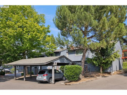 23882 Ne Treehill Dr, Wood Village, OR, 97060-1132 | Card Image