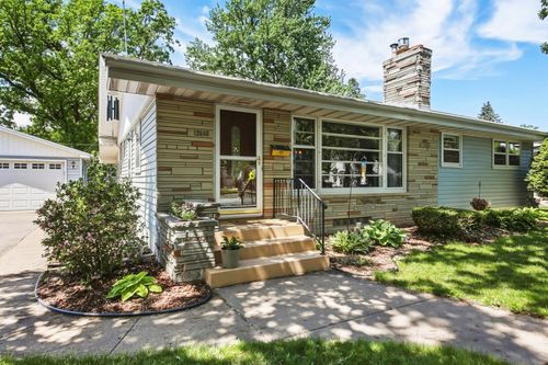 12666 Monterey Ave S, Savage, MN, 55378-1522 | Card Image