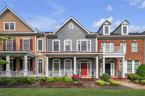 70-925 Cranberry Dr, Chesapeake, VA, 23320-5042 | Card Image