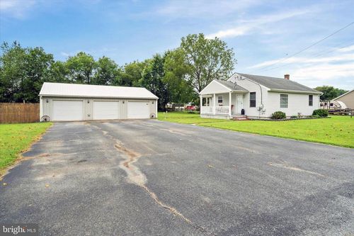 1255 Pine St, HOUSTON, DE, 19954-2108 | Card Image