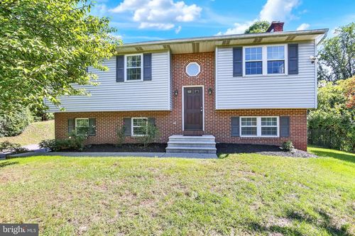 650 Gouglersville Road, READING, PA, 19608 | Card Image