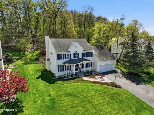 29 Dutch Meadows Dr, Cohoes, NY, 12047-4947 | Card Image