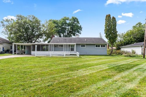 116 E Hoover Drive, Fort Wayne, IN, 46816-1006 | Card Image