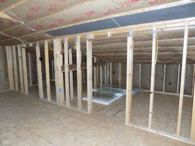 Closets/Storage Upper Level | Image 13