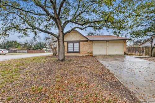 9402 Valley Rdg, San Antonio, TX, 78250-5793 | Card Image