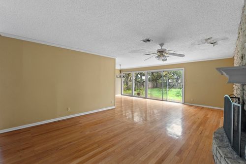 113 Westlake Dr, West Lake Hills, TX, 78746-5301 | Card Image