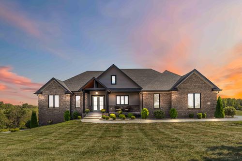 4160 Equestrian Way, Richmond, KY, 40475-8094 | Card Image