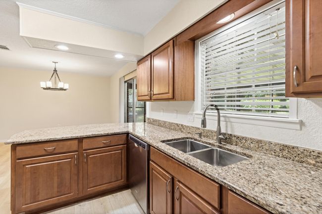 Kitchen | Image 20