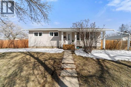 5620 Marler Dr, Camrose, AB, T4V2T7 | Card Image