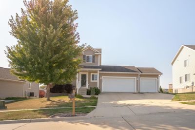 1408 Ashworth Drive, House other with 3 bedrooms, 3 bathrooms and null parking in Cedar Falls IA | Image 2