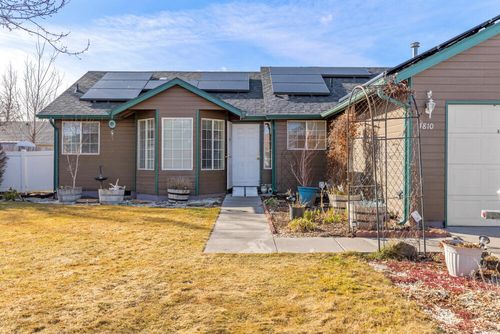 4810 Lombard Dr, Klamath Falls, OR, 97603-8186 | Card Image