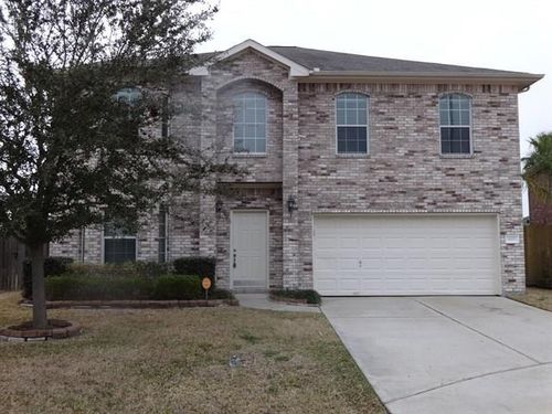 602 Chase More Ct, Bacliff, TX, 77518-2496 | Card Image