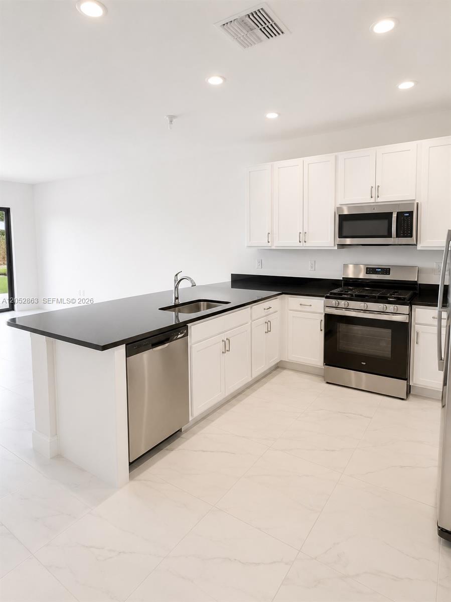 Residential Lease in Port St. Lucie 4