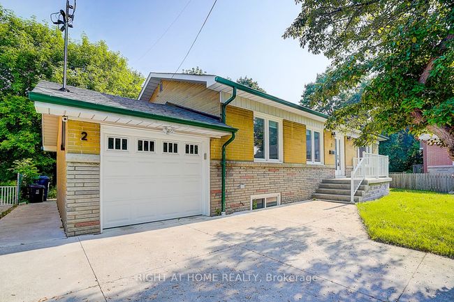 2 Citadel Dr, House other with 3 bedrooms, 2 bathrooms and 2 parking in Scarborough ON | Image 45