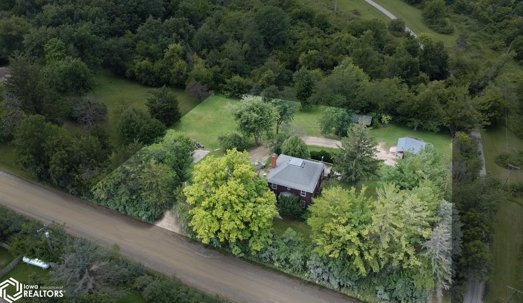 Smith Ave, Marshalltown, IA 50158
