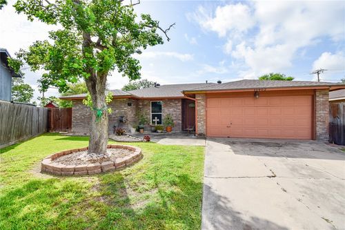 11902 Black Peak Dr, Corpus Christi, TX, 78410-3803 | Card Image